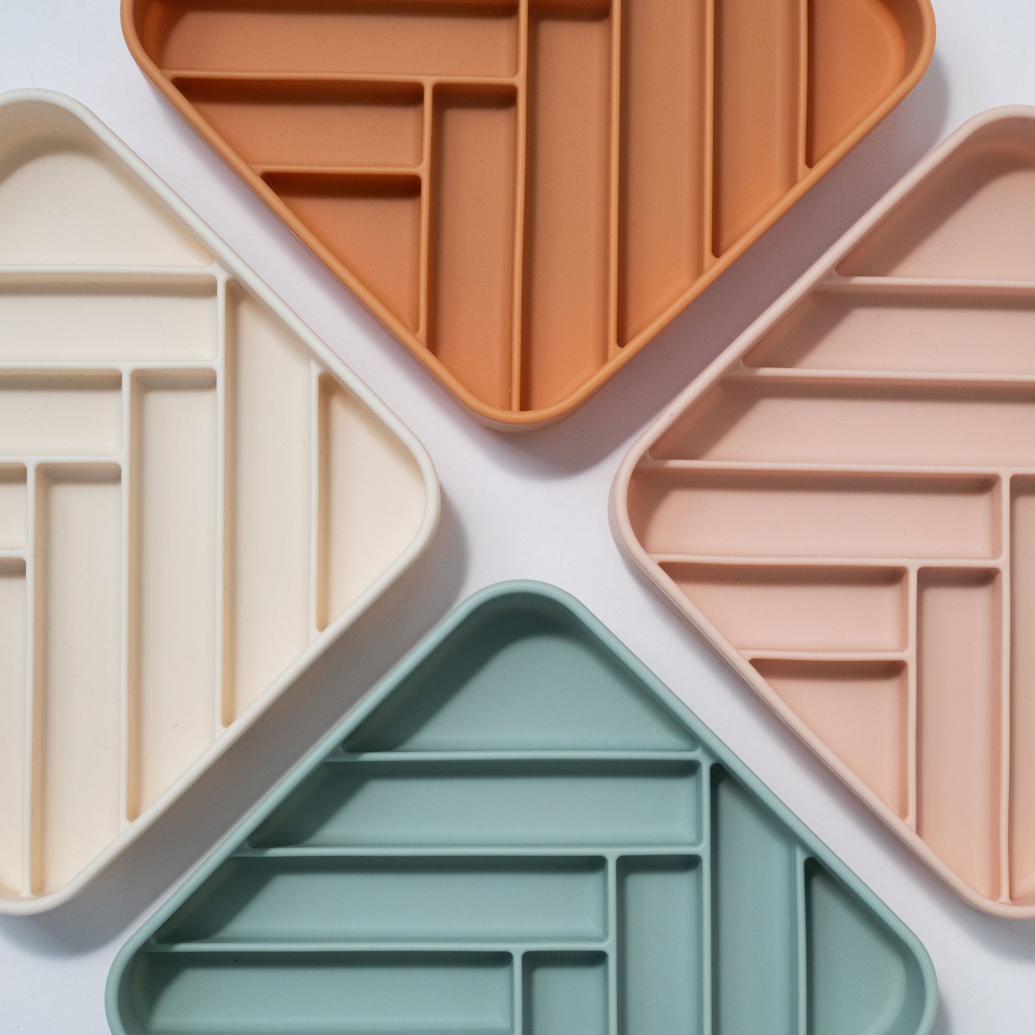 Feeding, Treats & Supplements