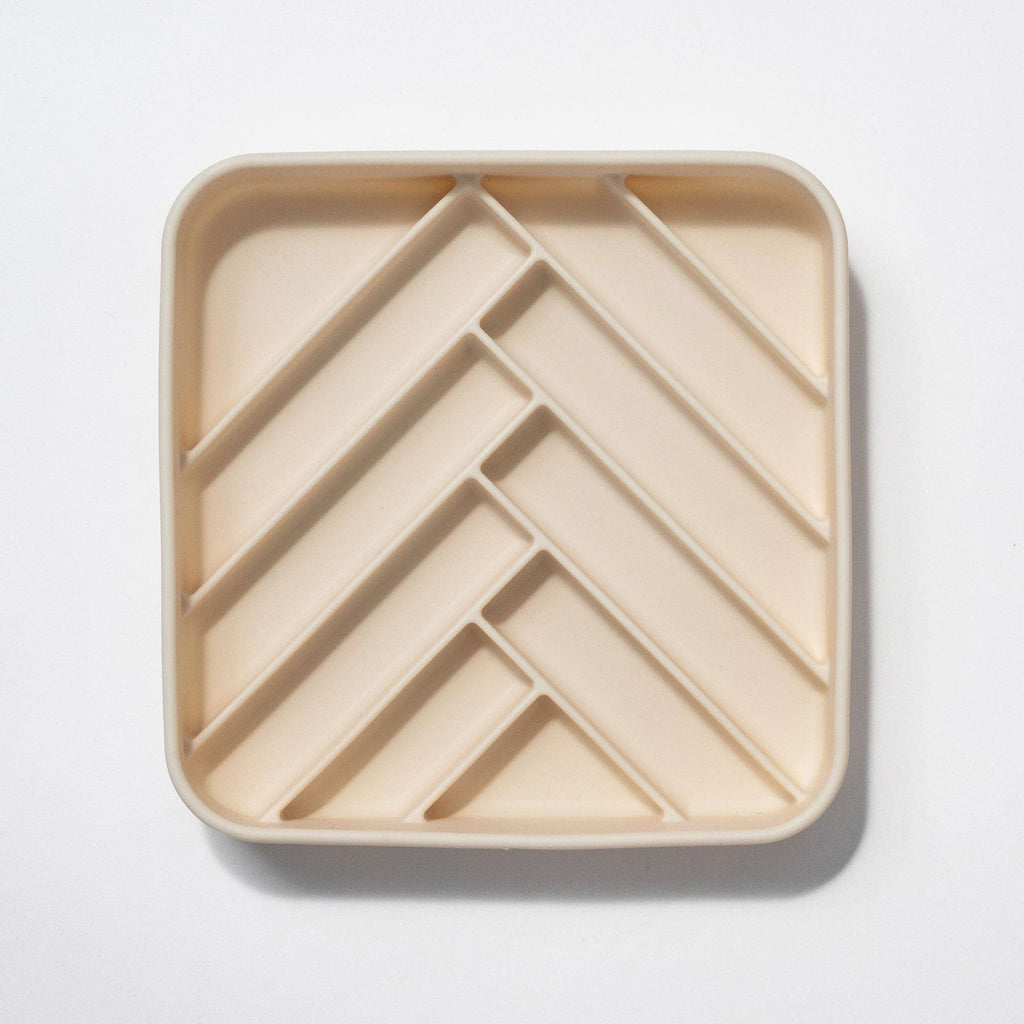 Chevron slow feeder bowl - buttercream