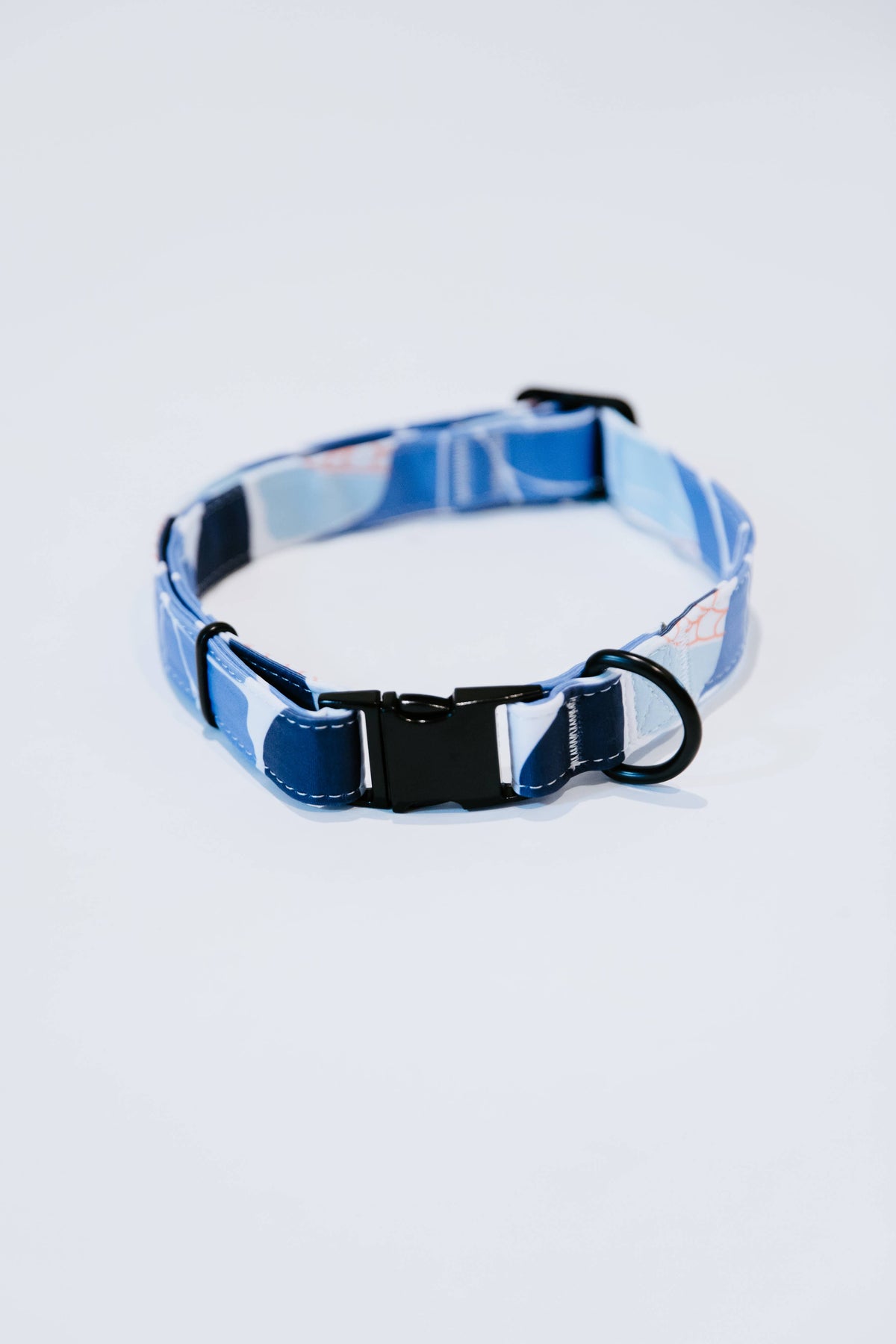 Stella & Oscar Floral Neoprene Dog Collar