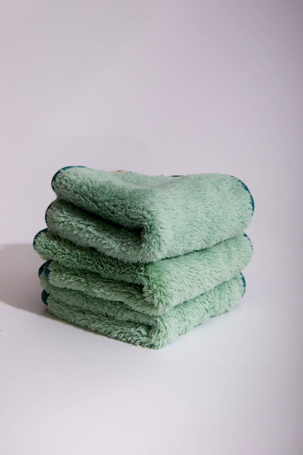 Two Tails Pet N' Dry Microfiber Pet Towel