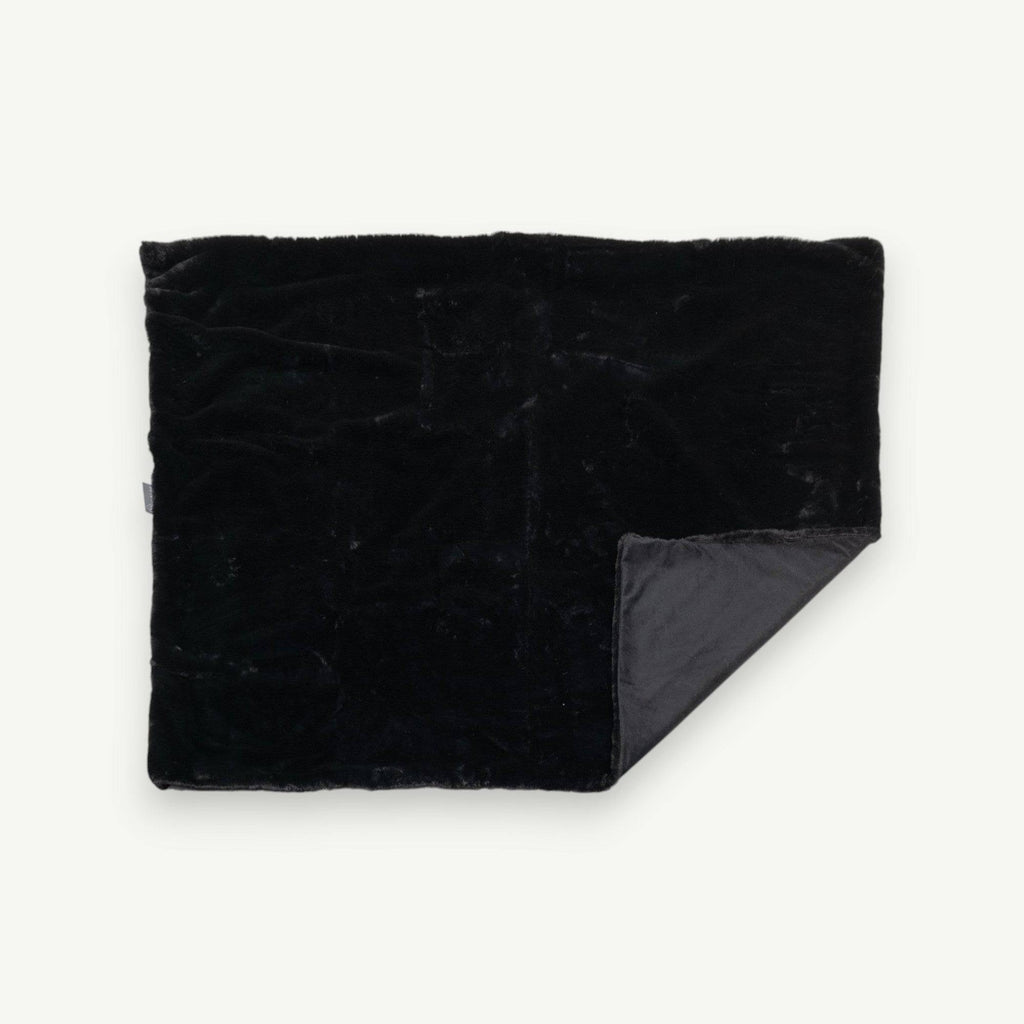 leakproof pet pixie throw