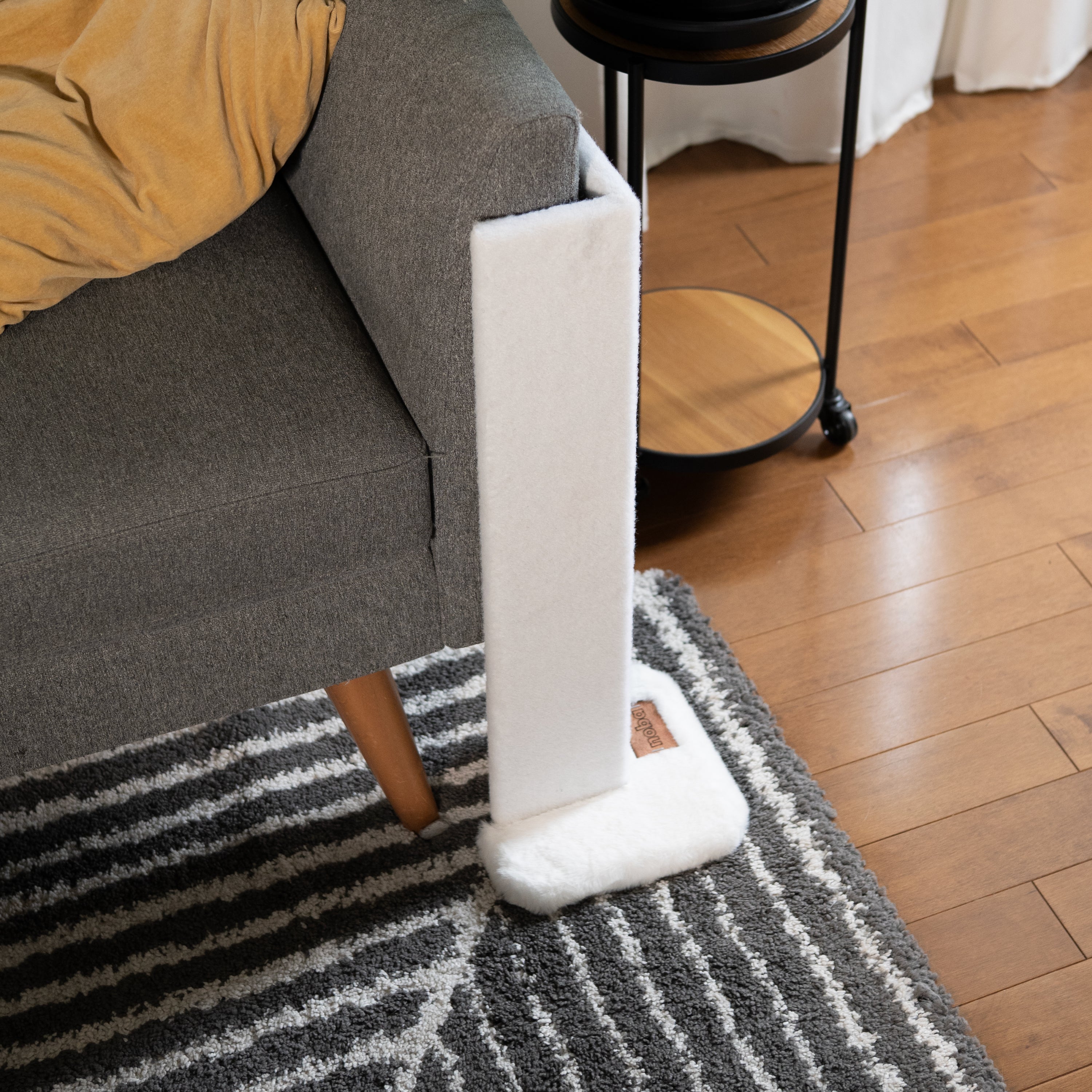 Noba Corner Cat Scratcher and Protector - 23 Inch