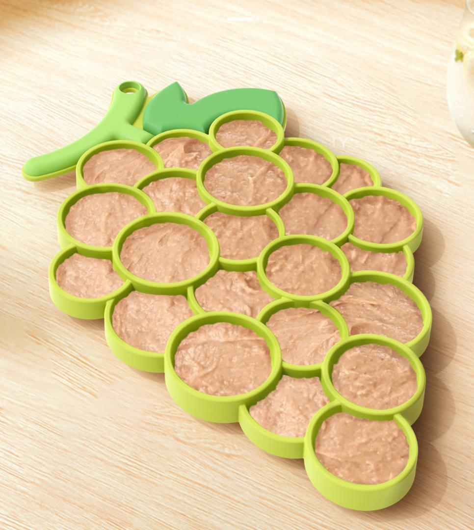 PawzNDogz Crispy Grapes™ Lick Mat & Spatula