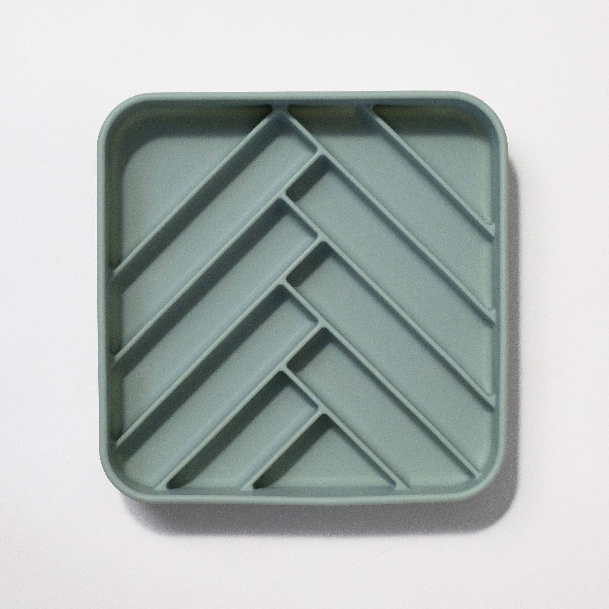 Chevron slow feeder bowl - seafoam