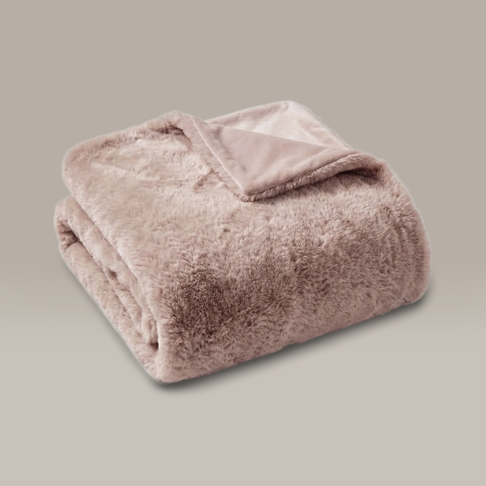 Pixie Pet Throw – Faux Fur, Leak-Resistant, 5 Colours