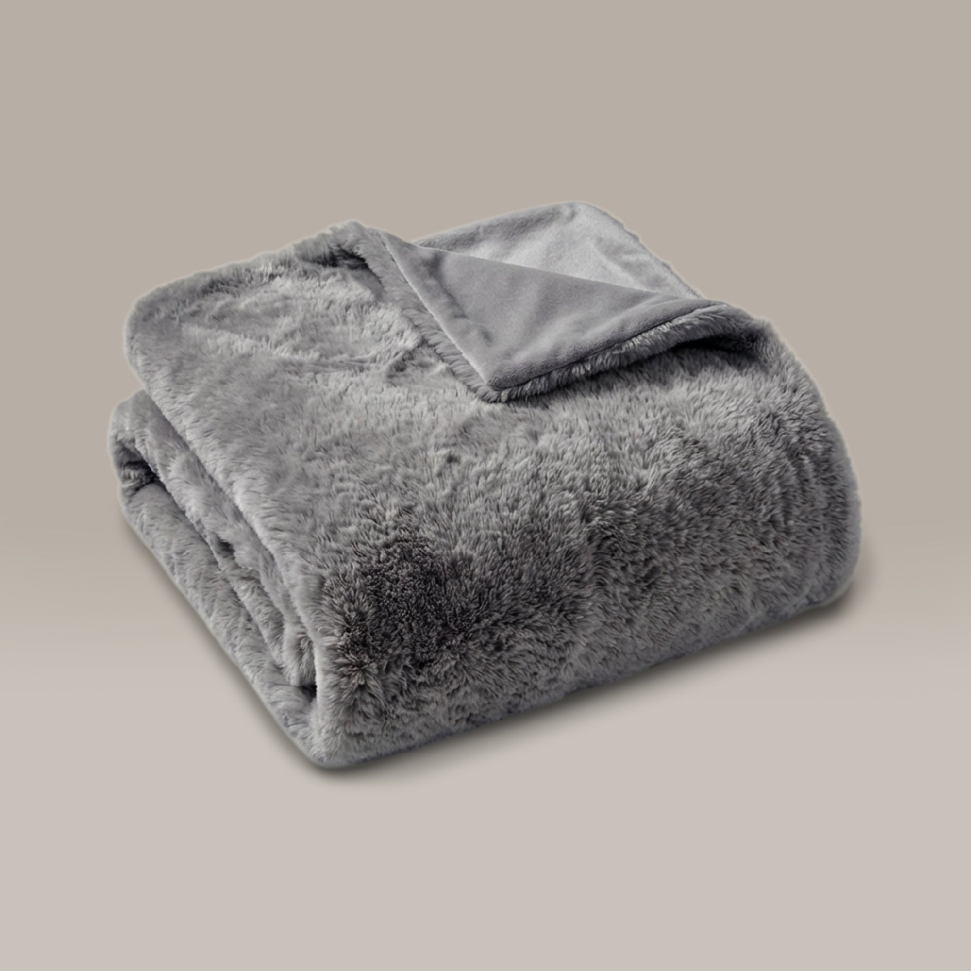 Pixie Pet Throw – Faux Fur, Leak-Resistant, 5 Colours