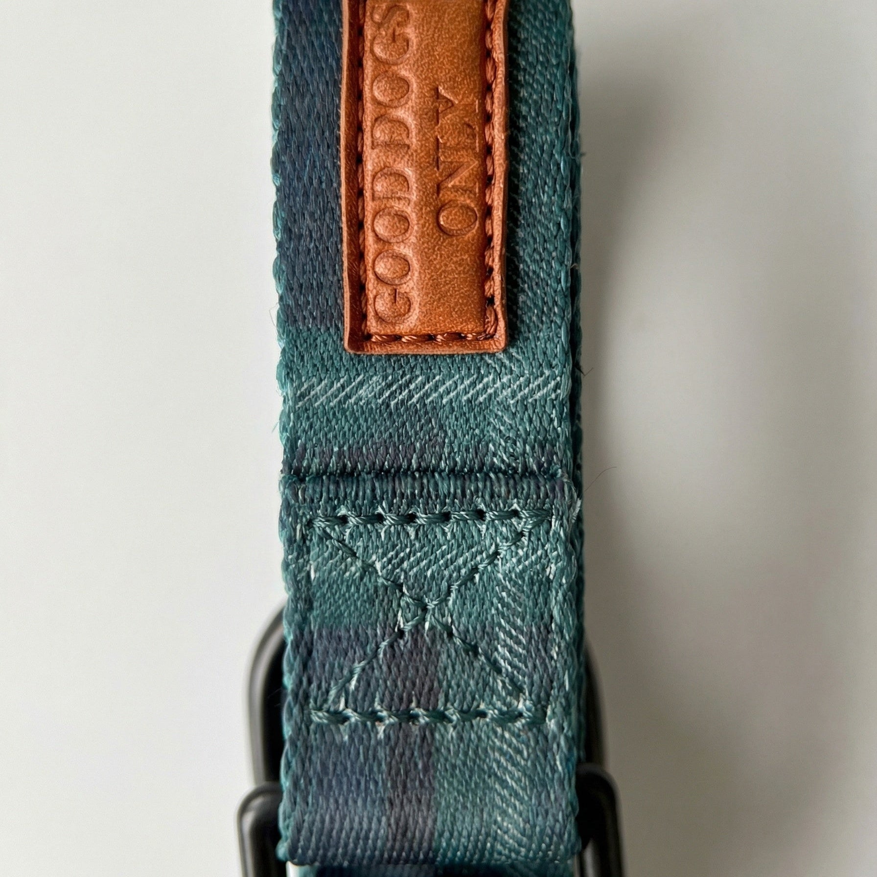 Plaid Leash – Dog Leash, 3 Colours