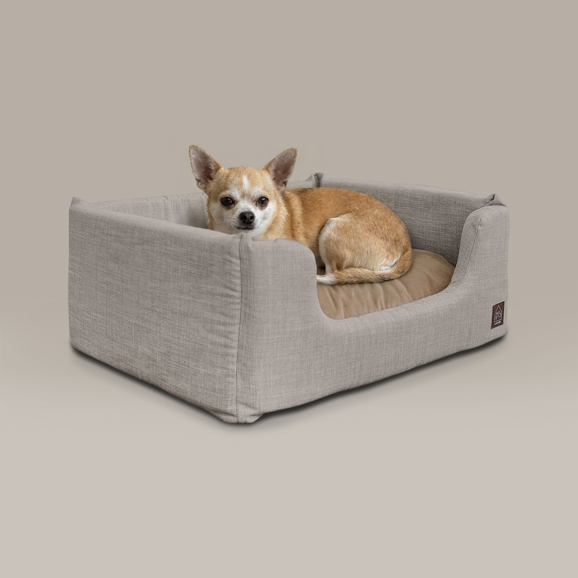 Sansa Modern Pet Bed – Structured Foam & Velvet, S/M/L